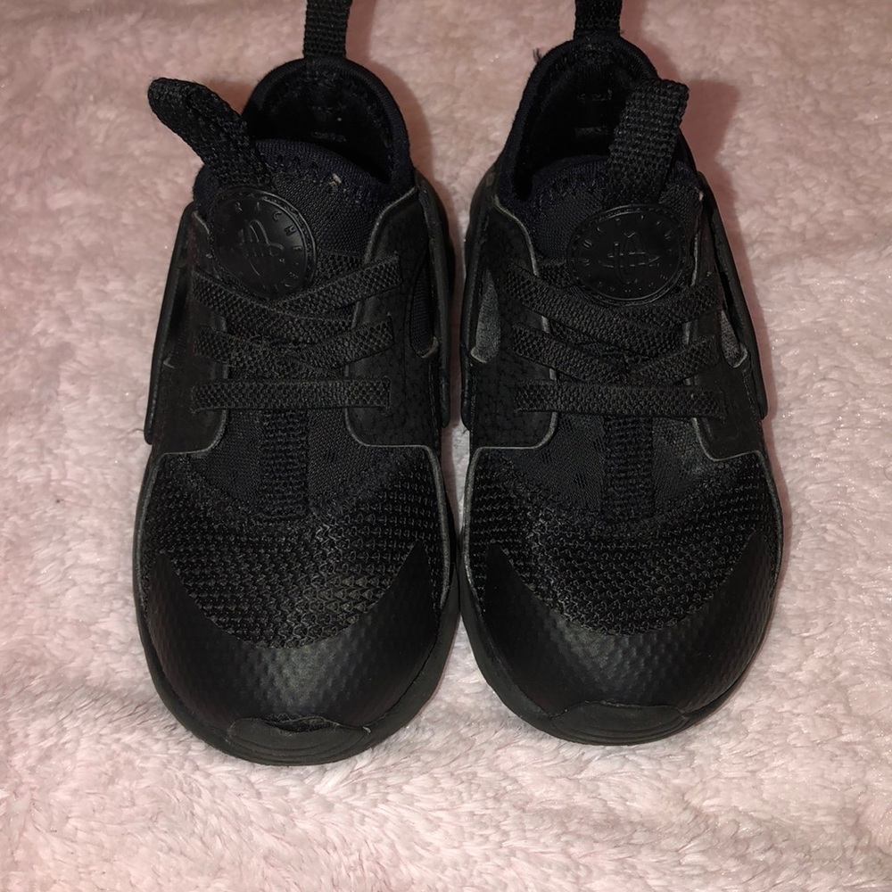 Nike Huarache Toddler Size 8C